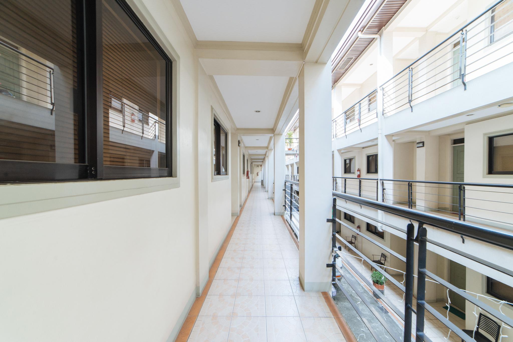 Reddoorz Near Pasay Taft Hotel Buitenkant foto