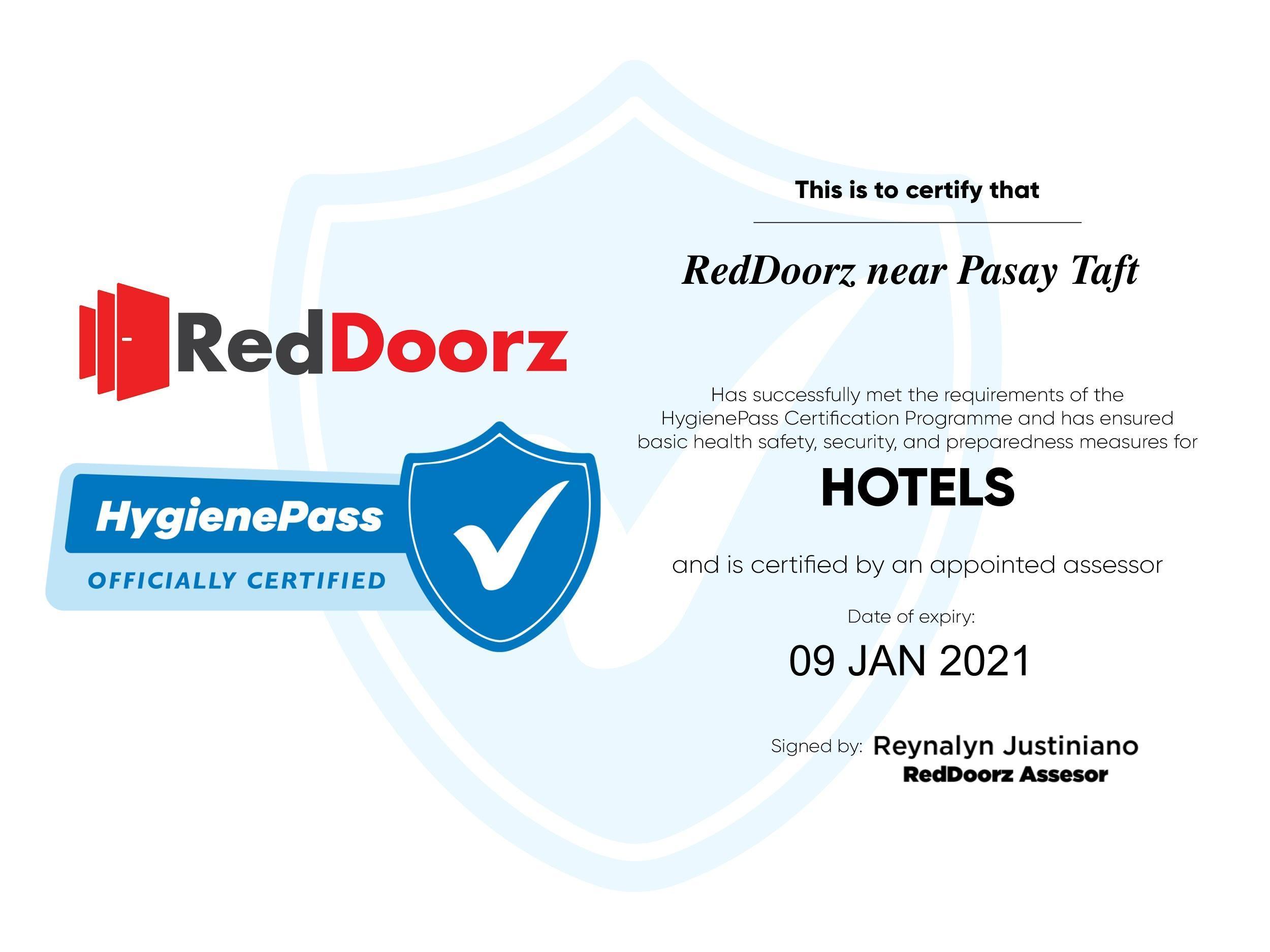 Reddoorz Near Pasay Taft Hotel Buitenkant foto